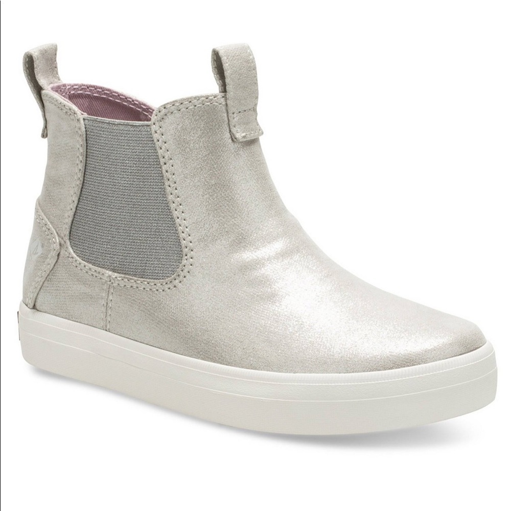 Sperry Crest Mid silver metallic boot ankle shoe size 6 pull on